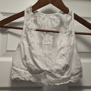 Maidenform t-back white lace bralette size medium